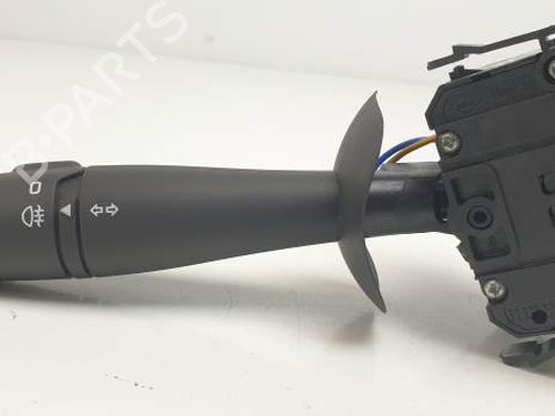Used Headlight switch OPEL VIVARO A Van (X83) 2.0 CDTI (F7) (90 hp) 28065666