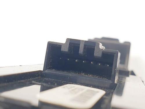 Left rear window switch LAND ROVER DISCOVERY III (L319) 2.7 TD 4x4 | BP16579324I29 
