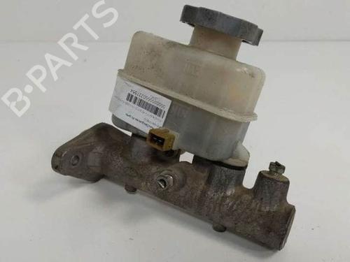 Used Brake master cylinder HYUNDAI SANTA FÉ I (SM) 2.0 CRDi 4x4 (113 hp) 6857442