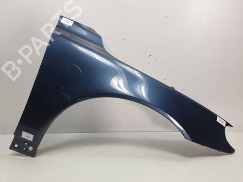 Used Right front fenders Right front fenders VOLVO V70 III (135) D5 (185 hp) 34515986 34515986
