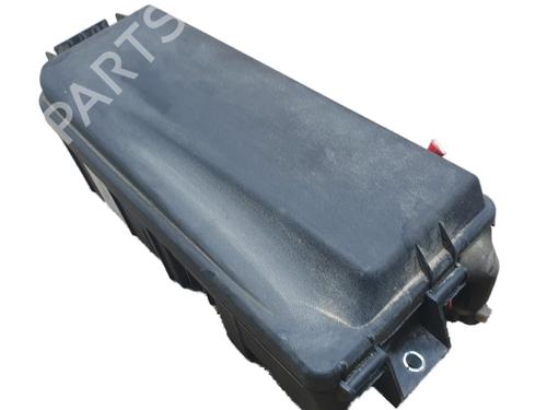 Caja reles / fusibles Caja reles / fusibles 38231445 38231445