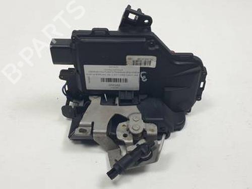 Rear left lock AUDI A4 B6 (8E2) 2.0 | BP31033808C100
