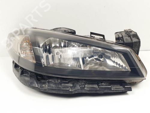 right-headlight-renault-laguna-ii-bg01_-2001-2002-2003-2004-2005-2006-2007-25121518 main image