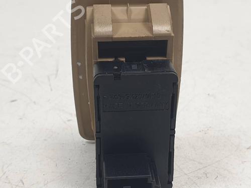 Right front window switch BMW 5 Touring (E61) 530 xd | BP36594772I26 - Image 2