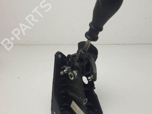 Used Gear lever FIAT DOBLO Cargo (263_) 1.3 D Multijet (90 hp) 24984459