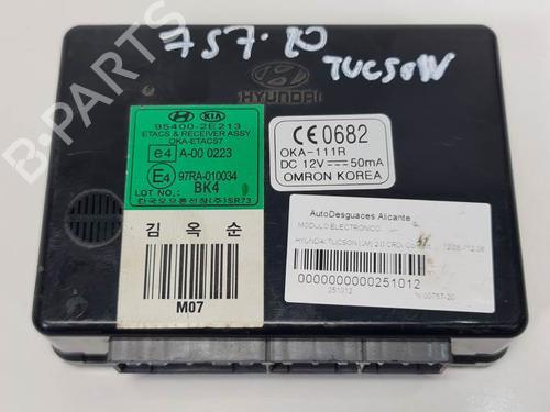 Used Electronic module HYUNDAI TUCSON (JM) 2.0 CRDi (140 hp) 6861044