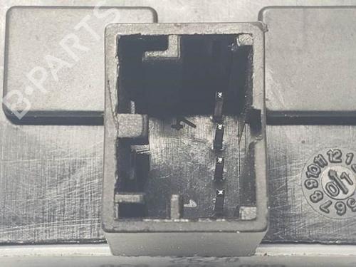 Left front window switch SEAT IBIZA III (6L1) 1.4 16V | BP19657130I27 