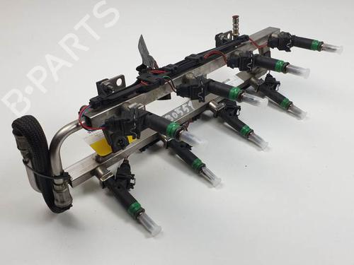 Used Injection rail BMW 6 Convertible (E64) 645 Ci (333 hp) 27923342