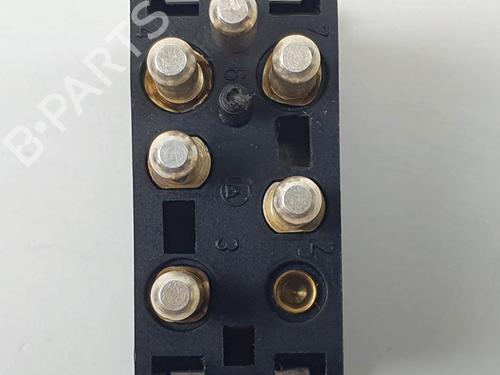 Left rear window switch MERCEDES-BENZ E-CLASS (W210) E 240 (210.061) | BP28061807I29 - Image 2