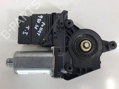 Used Rear wiper motor VW PASSAT B5 (3B2) 1.9 TDI (110 hp) 6881826