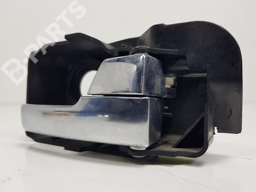 Used Rear right interior door handle Rear right interior door handle FORD MONDEO III (B5Y) 1.8 16V (110 hp) 8826060 8826060