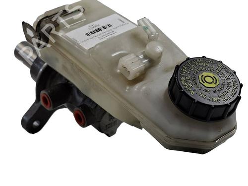 Used Brake master cylinder Brake master cylinder TOYOTA AURIS (_E15_) 2.0 D-4D (ADE150_, ADE150R) (126 hp) 40287771 40287771