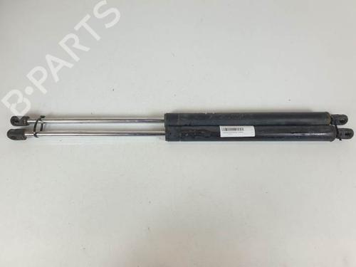 Gassdemper Bakluke HYUNDAI TRAJET (FO) 2.0 CRDi (113 hp) 15131800