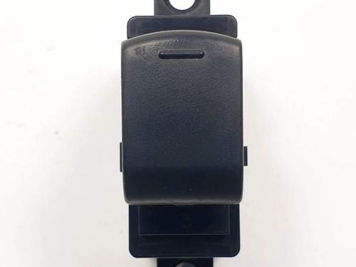 Used Left rear window switch NISSAN QASHQAI / QASHQAI +2 I (J10, NJ10, JJ10E) 1.6 (114 hp) 17165985