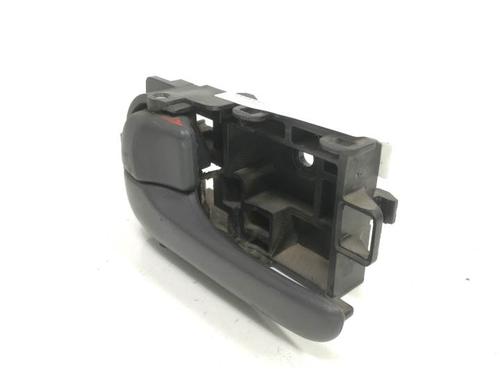 Venstre bak invendig håndtak NISSAN PRIMERA Hatchback (P11) 2.0 TD (90 hp) 8623845