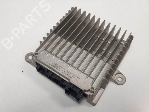 Used Electronic module RENAULT MEGANE III Grandtour (KZ0/1) 2.0 dCi (KZ0Y) (150 hp) 9807408