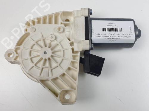 Used Right rear window motor Right rear window motor MERCEDES-BENZ A-CLASS (W169) A 180 CDI (169.007, 169.307) (109 hp) 28688793 28688793