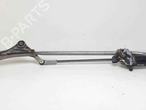 Used Front wiper motor MERCEDES-BENZ B-CLASS Sports Tourer (W245) B 180 CDI (245.207) (109 hp) 24339344