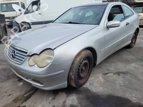 Brugte MERCEDES-BENZ C-CLASS Coupe (CL203)  C 220 CDI (203.706)  4639973