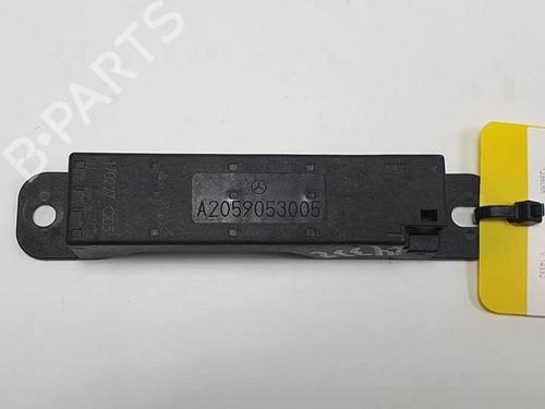 other-infiniti-q30-22-d-a2059053005-33505201-2015-18121197 main image