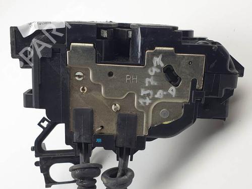 Front right lock HYUNDAI SANTA FÉ II (CM) 2.2 CRDi GLS | BP27171668C97 