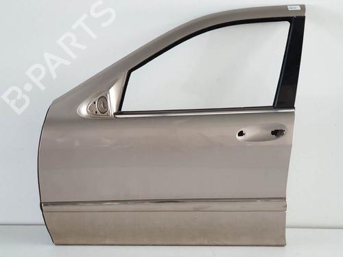 Used Left front door Left front door MERCEDES-BENZ S-CLASS (W220, V220) S 320 CDI (220.025, 220.125) (204 hp) 6839650 6839650