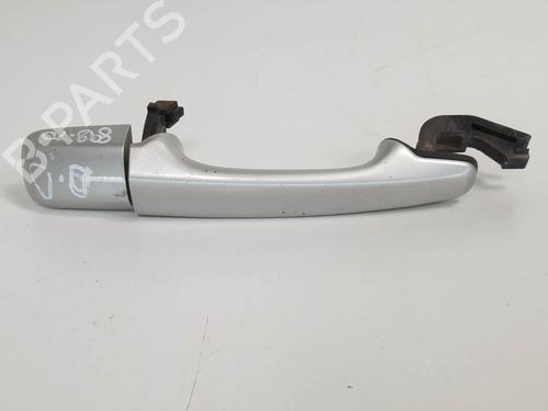 front-right-exterior-door-handle-volvo-v50-545-20-d-2003-2004-2005-2006-2007-2008-2009-2010-2011-2012-6861007 main image