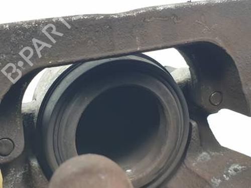 Right front brake caliper CITROËN C4 Grand Picasso II (DA_, DE_) 1.2 THP 130 | BP30959133M104