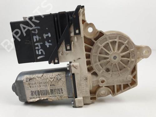 Used Left rear window motor Left rear window motor SEAT LEON (1P1) 2.0 TDI (140 hp) 21185166 21185166