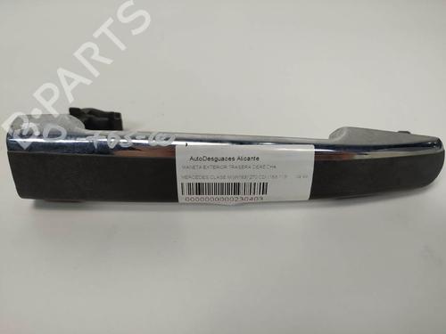 Used Rear right exterior door handle Rear right exterior door handle MERCEDES-BENZ M-CLASS (W163) ML 270 CDI (163.113) (163 hp) 6858083 6858083