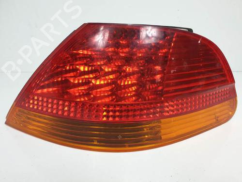 Used Right taillight BMW 7 (E65, E66, E67) 745 i, Li (333 hp) 6853753