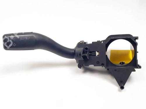 Steering column stalk AUDI A6 C6 Avant (4F5) 2.7 TDI 4E0953513A