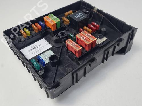Used Fuse box Fuse box SKODA SUPERB II (3T4) 2.0 TDI (170 hp) 34514833 34514833