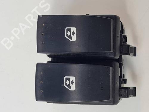 Used Left front window switch Left front window switch RENAULT MEGANE II (BM0/1_, CM0/1_) 1.5 dCi (BM1F, CM1F) (86 hp) 34514931 34514931