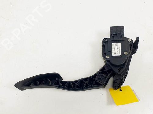 Used Pedal Pedal 16554383 16554383