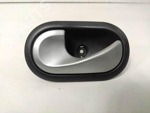Used Front left interior door handle Front left interior door handle RENAULT CLIO III (BR0/1, CR0/1) 1.4 16V (98 hp) 8910009 8910009