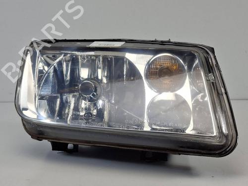 Used Right headlight Right headlight VW BORA I (1J2) 1.6 16V (105 hp) 39243009 39243009