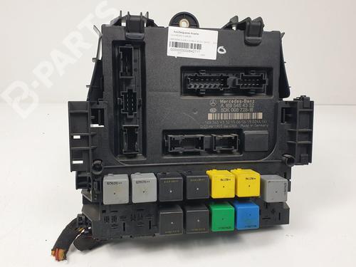 Used Fuse box Fuse box MERCEDES-BENZ A-CLASS (W169) A 180 CDI (169.007, 169.307) (109 hp) 10277618 10277618