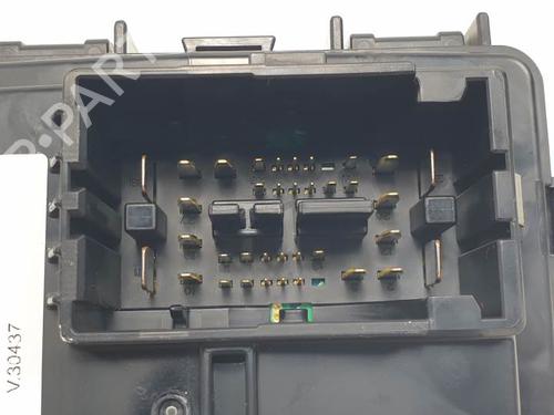 Fuse box HYUNDAI TUCSON (TL, TLE) 1.7 CRDi | BP25752457E1 
