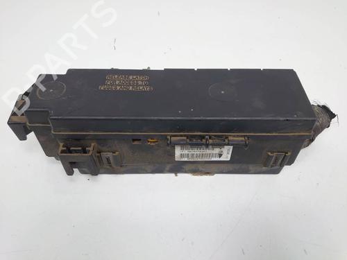 Used Fuse box Fuse box JEEP CHEROKEE (KJ) 2.4 4x4 (147 hp) 8103627 8103627