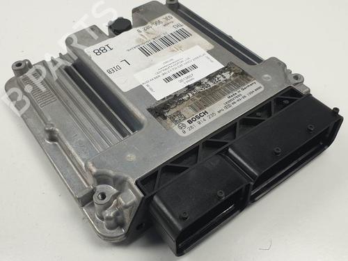Used Engine control unit (ECU) Engine control unit (ECU) AUDI A4 B8 (8K2) 2.0 TDI (143 hp) 24340768 24340768
