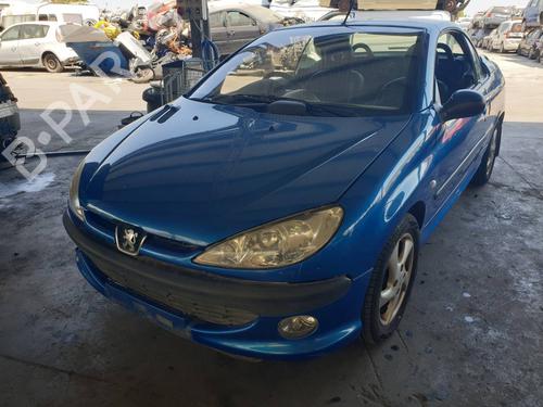 Brugte PEUGEOT 206 CC (2D) 1.6 16V (2DNFUF, 2DNFUR) 4792517