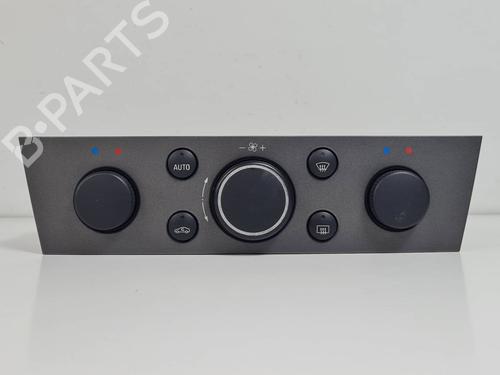 Used Climate control Climate control 38189712 38189712