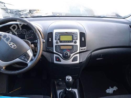 Right front window switch HYUNDAI i30 Estate (FD) 1.6 CRDi | BP18652944I26 - Image 11