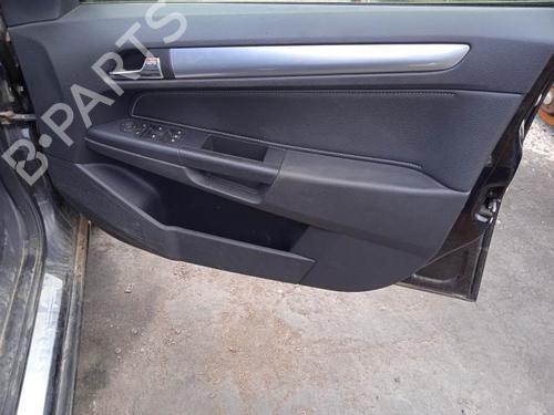 Expansion tank OPEL ASTRA H (A04) 1.6 (L48) | BP11017300C120 