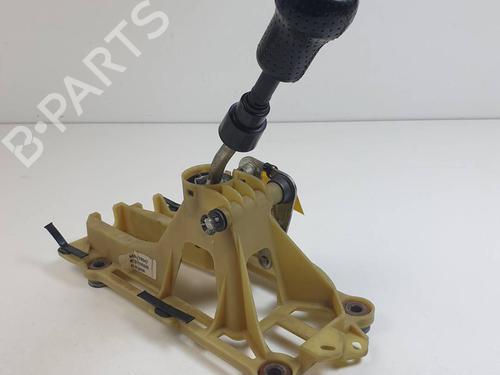 Used Gear lever Gear lever MITSUBISHI COLT VI (Z3_A, Z2_A) 1.3 (Z21A) (95 hp) 36352248 36352248