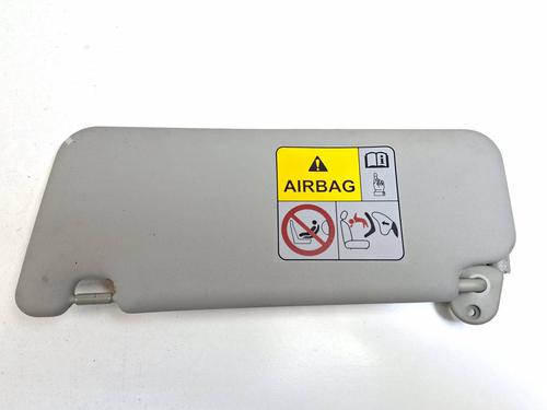 Used Right sun visor Right sun visor 39196469 39196469