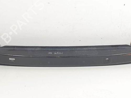 Used Front bumper reinforcement Front bumper reinforcement 17748565 17748565