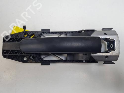 Used Front left exterior door handle Front left exterior door handle 37066284 37066284