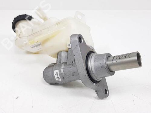 Used Brake master cylinder TOYOTA YARIS (_P13_) [2010-2020]  15061885